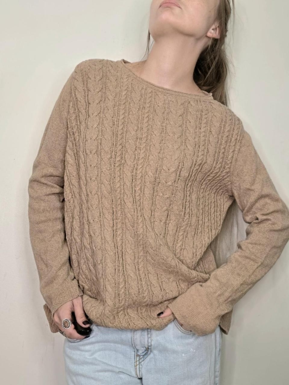 Women's Cable Knit Sweater - Camel - Picture 4 of 8